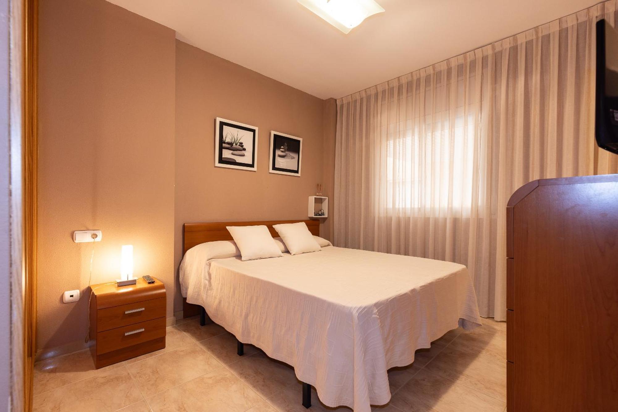 Uhc Golden Pineda Apartments 拉皮内达 外观 照片