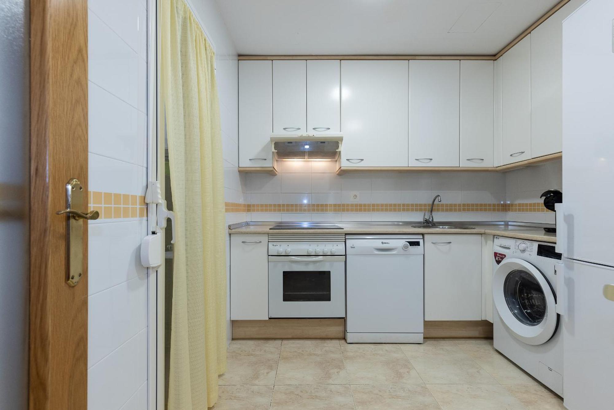 Uhc Golden Pineda Apartments 拉皮内达 客房 照片